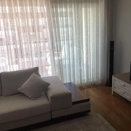 Agora Villas דירה